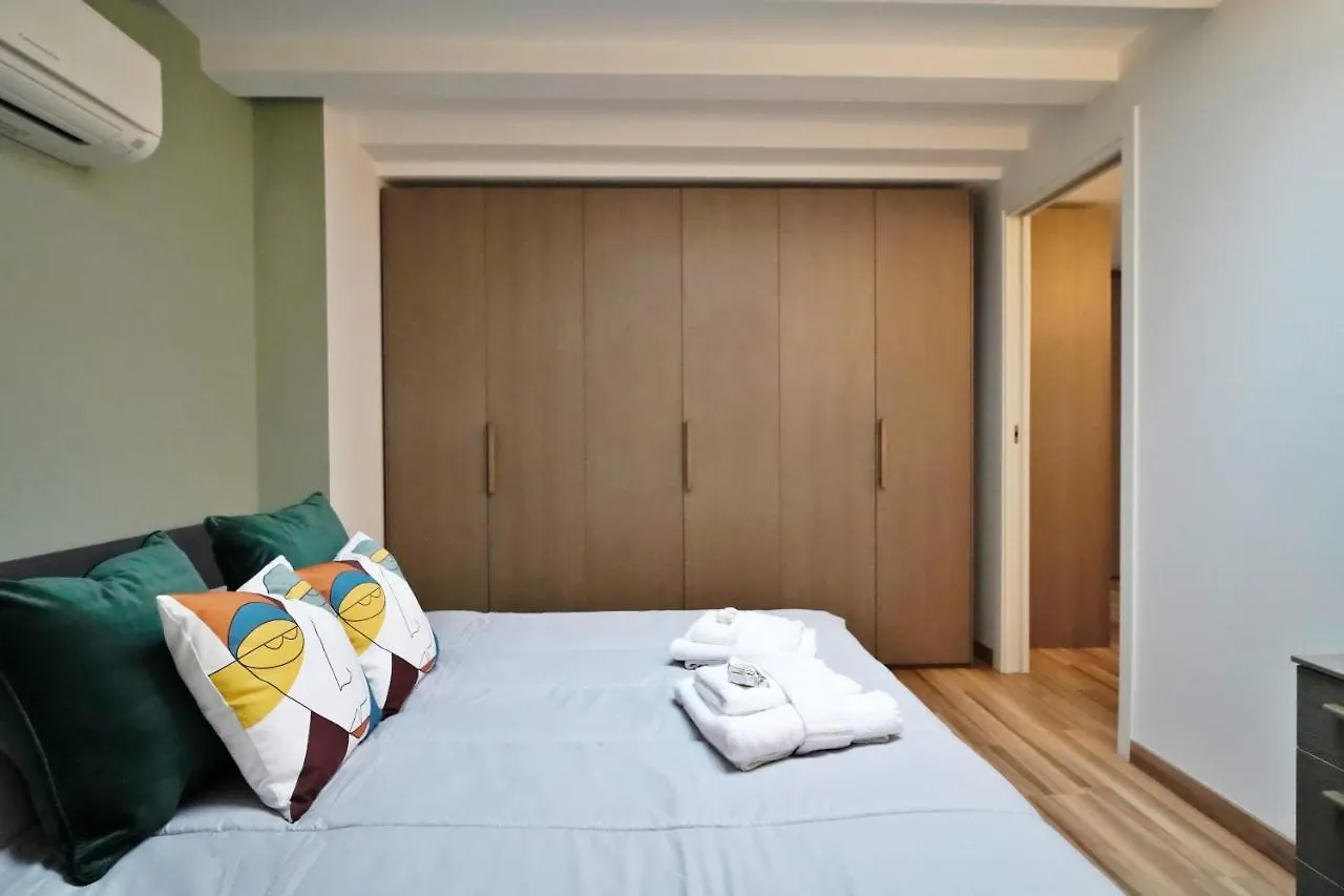 Rentopolis Apartments - Palazzo Candiani Milan