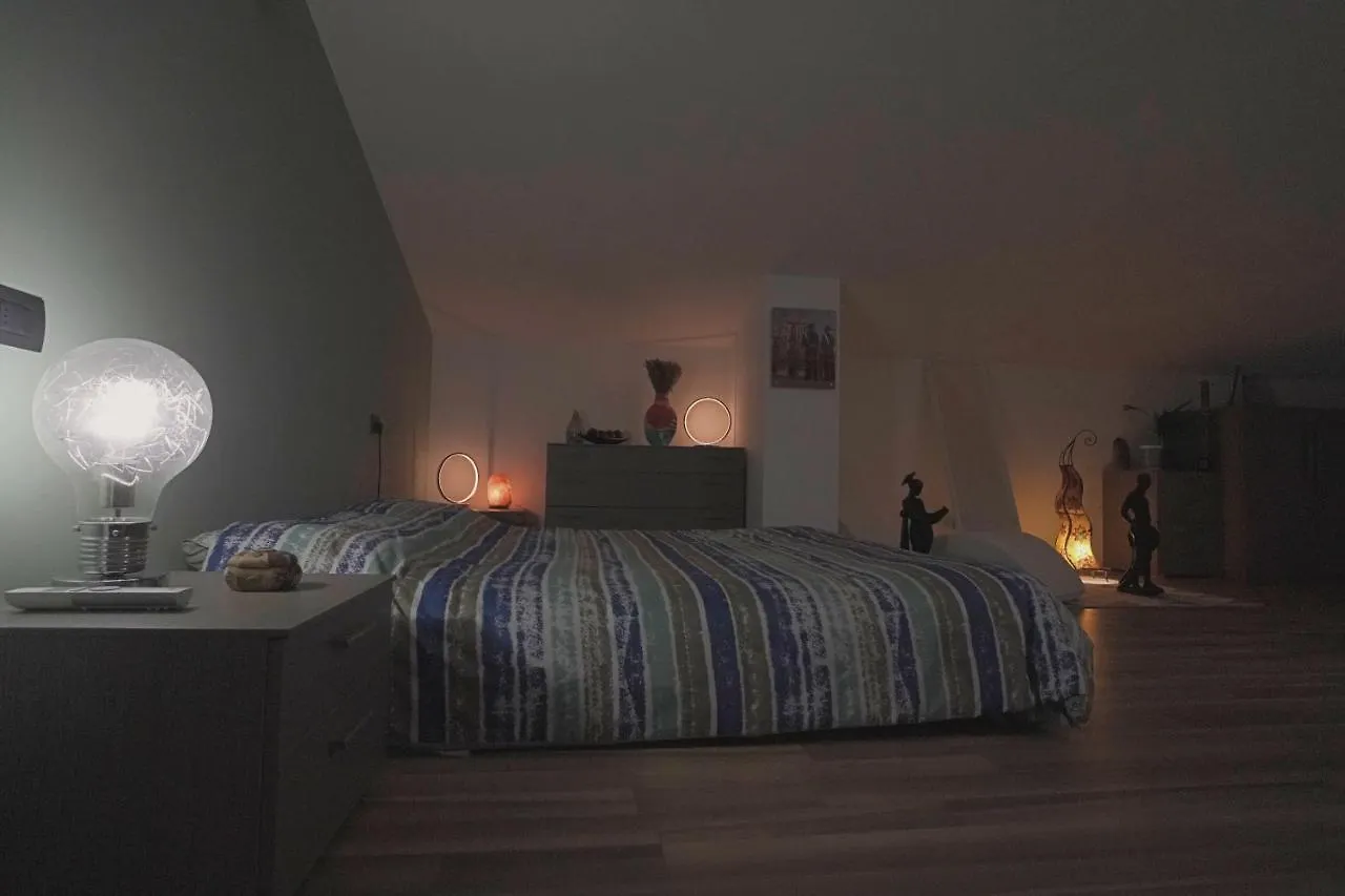 Rentopolis Apartments - Palazzo Candiani Milan Italy
