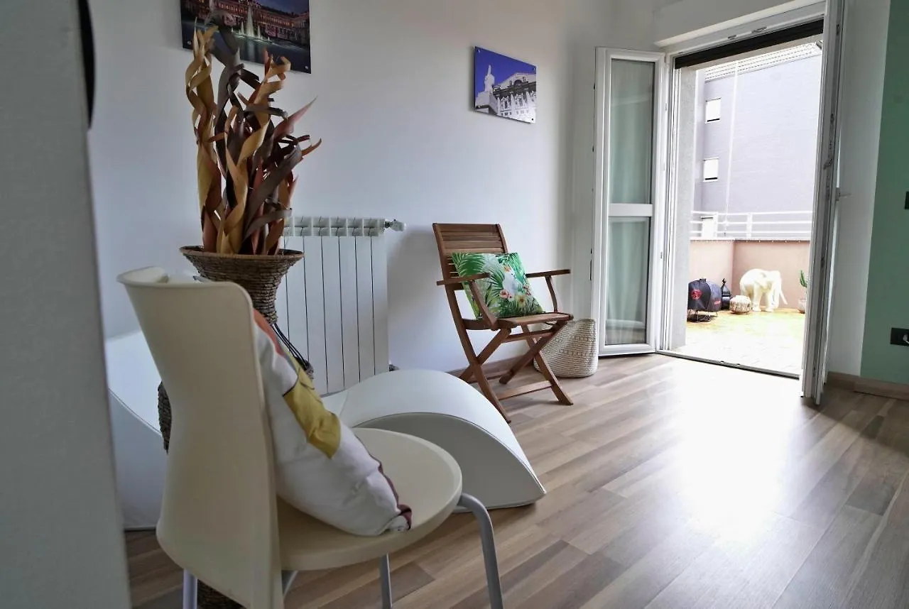 Rentopolis Apartments - Palazzo Candiani Milan