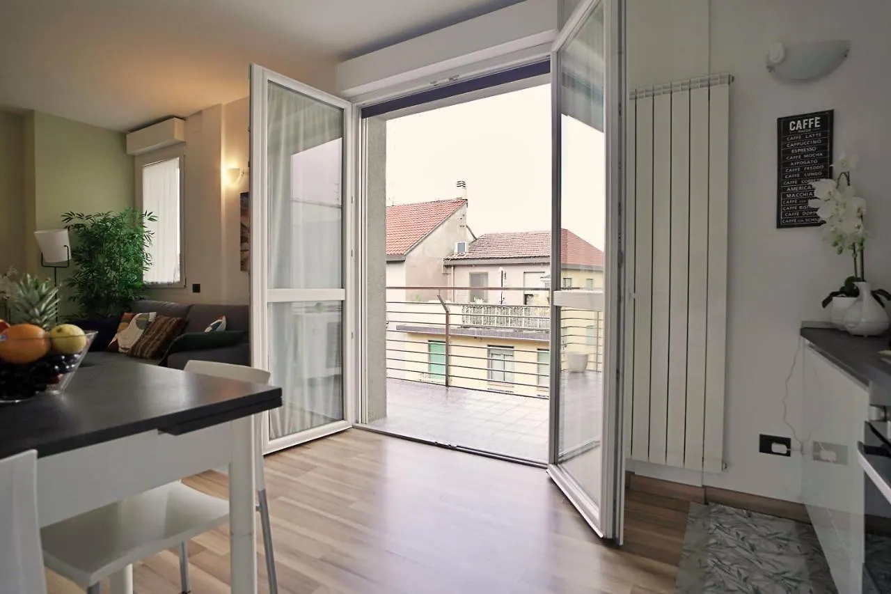 Rentopolis Apartments - Palazzo Candiani Milan