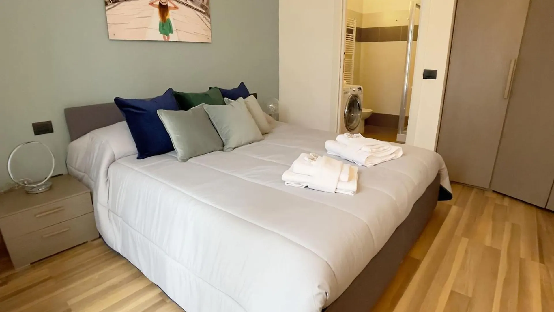 Rentopolis Apartments - Palazzo Candiani Milan Italy