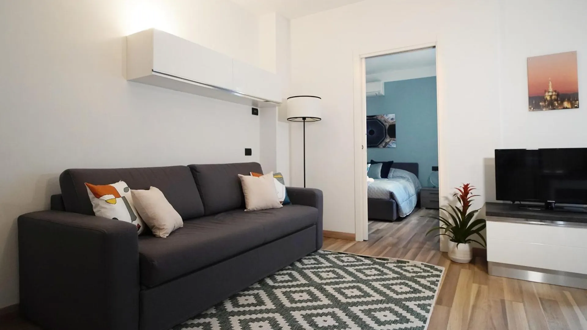 Rentopolis Apartments - Palazzo Candiani Milan 0*,  Italy