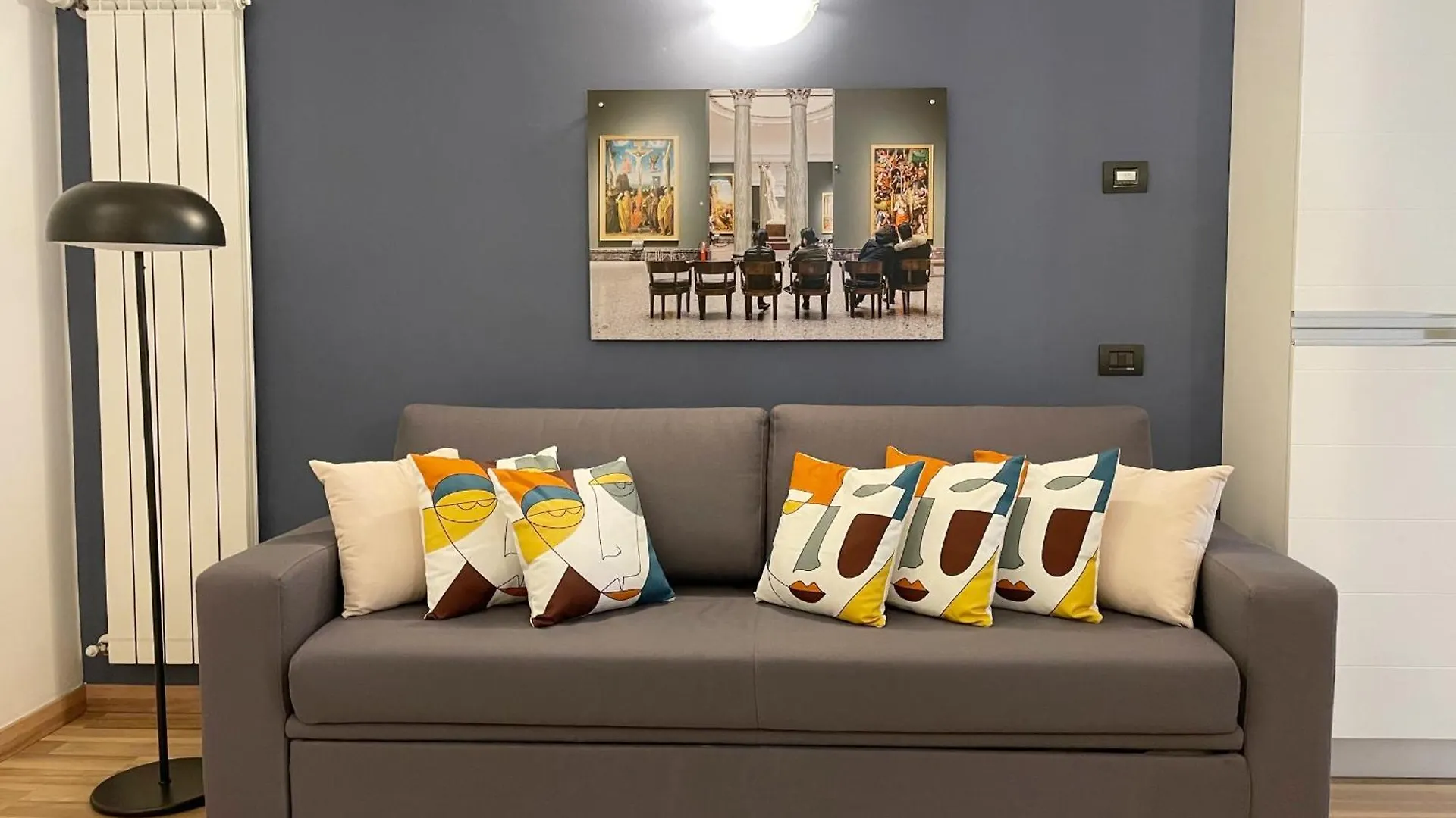 Rentopolis Apartments - Palazzo Candiani ميلان
