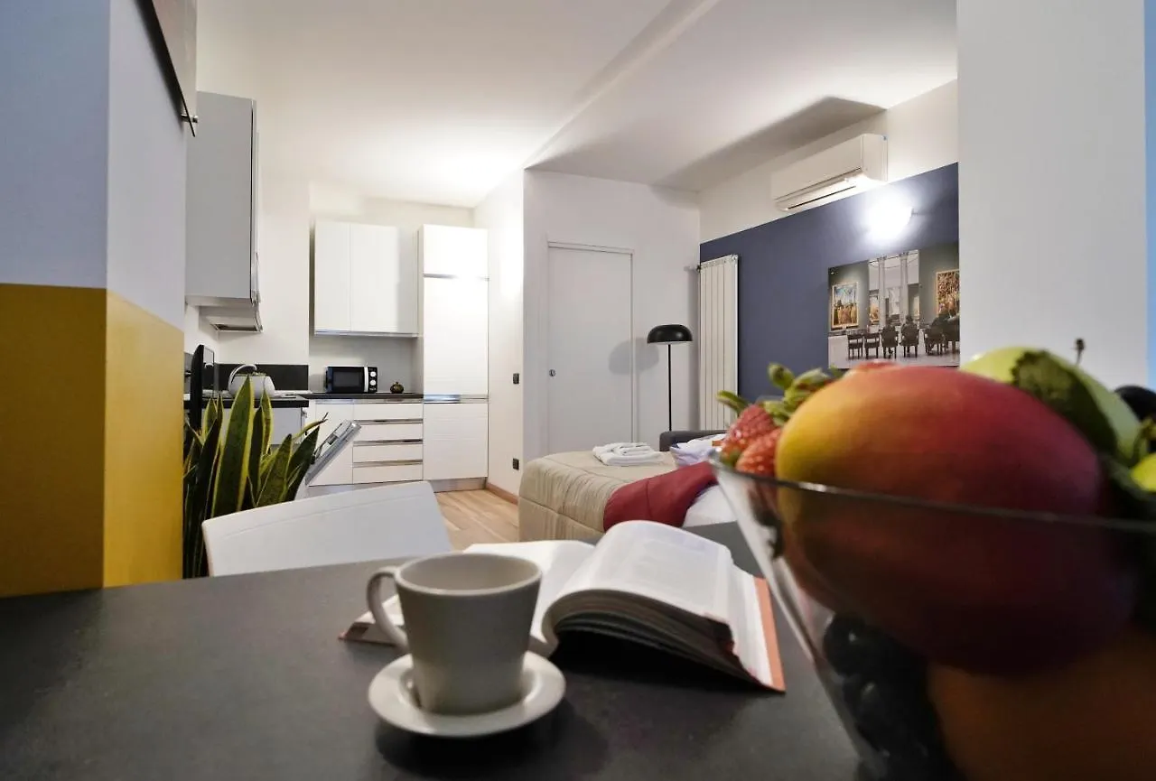 Rentopolis Apartments - Palazzo Candiani ميلان