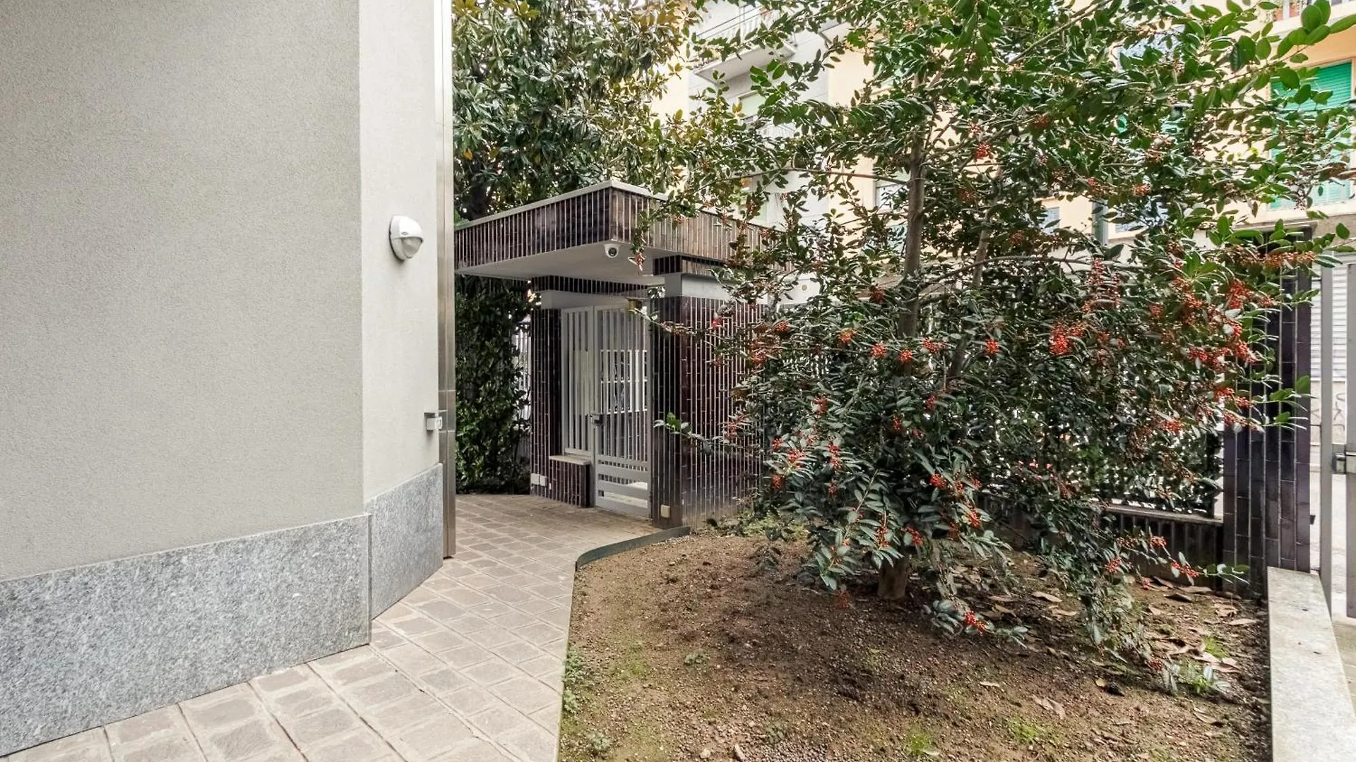 Rentopolis Apartments - Palazzo Candiani ميلان